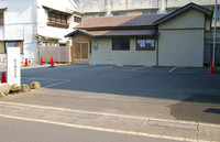 Medium_02　神社専用駐車場　アスファルト舗装